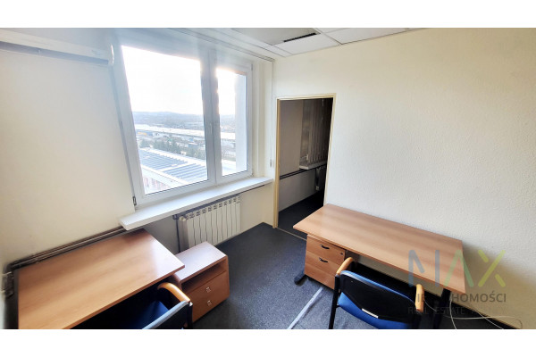 małopolskie, Krak&oacute;w, Podg&oacute;rze, Płasz&oacute;w, Dąbka, lokal w wyremontowanym biurowcu