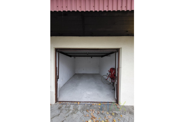 małopolskie, Krak&oacute;w, Ruczaj, Obozowa, Zamykany, niezalezny garaż na Ruczaju