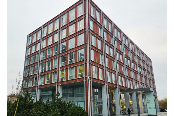 małopolskie, Krak&oacute;w, Krak&oacute;w-Podg&oacute;rze, Bonarka, Puszkarska, Świetnei położone biuro do aranżacji.Możliwośc  aranżacjji na usługi!