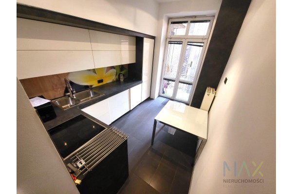 małopolskie, Krak&oacute;w, Kazimierz, Starowiślna, Bezczynszowe mieszkanie z dwoma niezależnymi pokojami przy ul. Starowiślnej