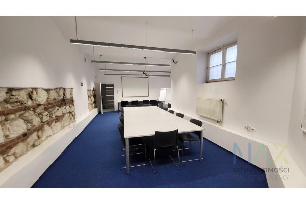 małopolskie, Krak&oacute;w, Stare Miasto, Karmelicka, Duży lokal w  eleganckim biurowcu Karmelicka