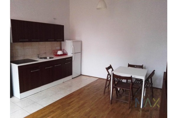 małopolskie, Krak&oacute;w, Podg&oacute;rze, Limanowskiego, Bezczynszowe mieszknei dwupokojowe w cichej oficynie zadbanej kamienicy przy Limanowskiego